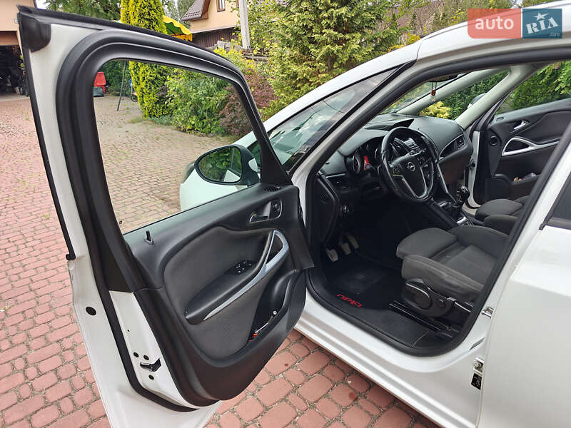 Мінівен Opel Zafira 2014 в Камені-Каширському фото 17 Мінівен Opel Zafira 2014 в Камені-Каширському