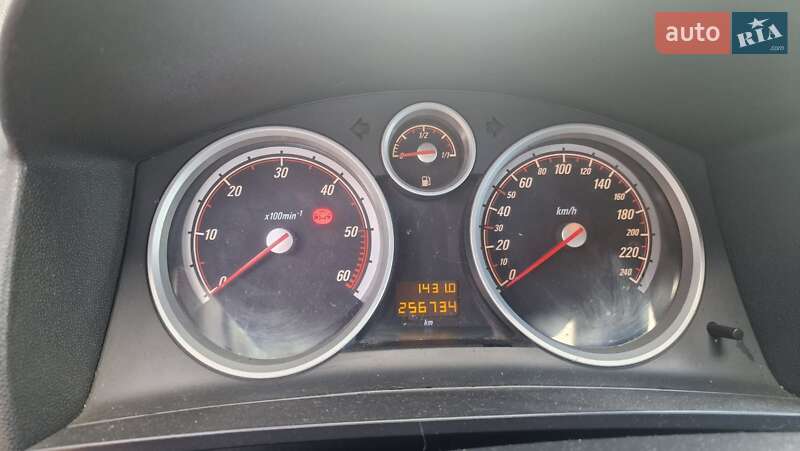 Минивэн Opel Zafira 2007 в Подольске фото 6 Минивэн Opel Zafira 2007 в Подольске