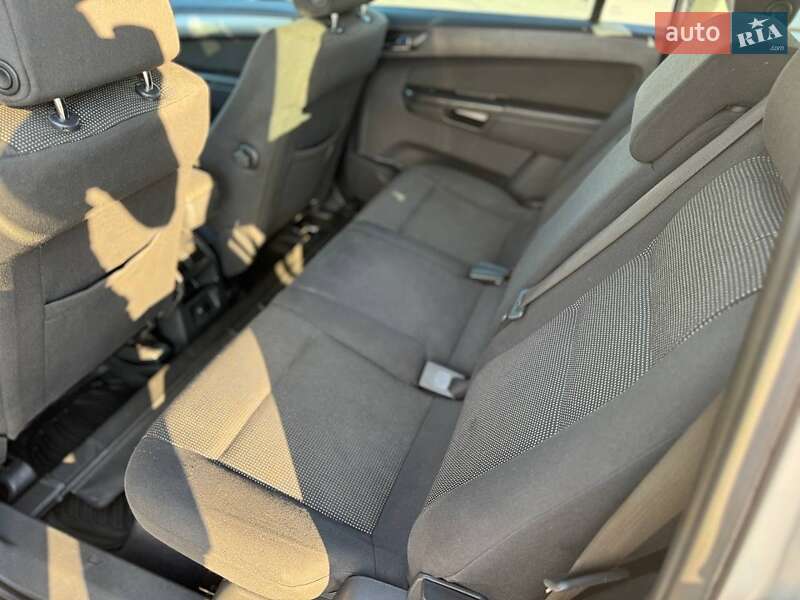 Мінівен Opel Zafira 2008 в Запоріжжі фото 8 Мінівен Opel Zafira 2008 в Запоріжжі