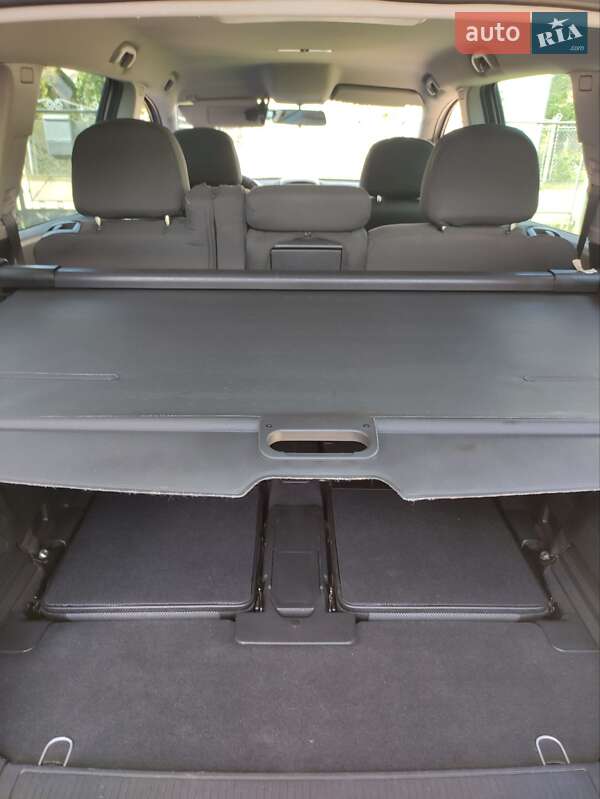 Мінівен Opel Zafira 2011 в Дрогобичі