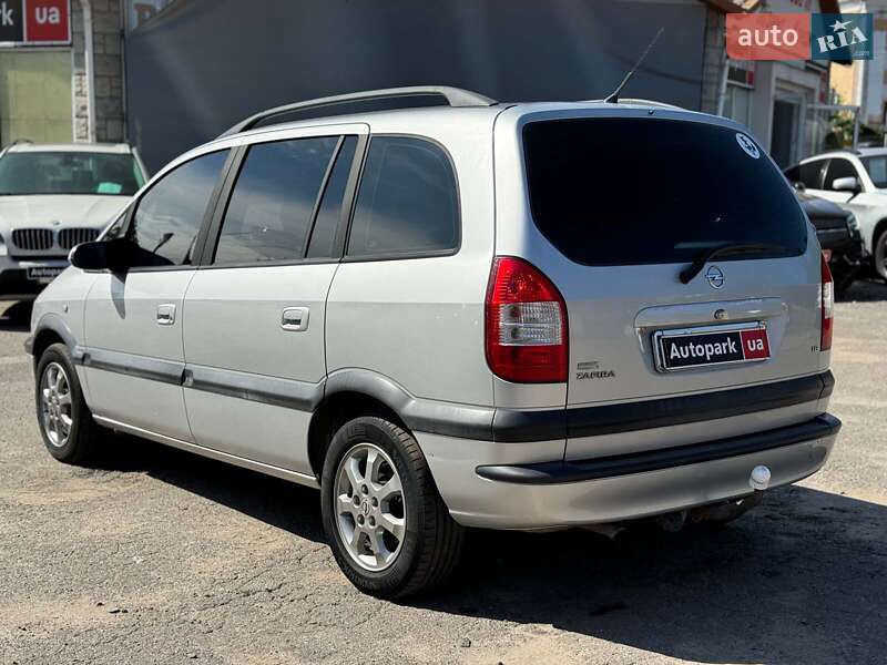 Минивэн Opel Zafira 2003 в Виннице