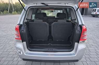 Мінівен Opel Zafira 2011 в 