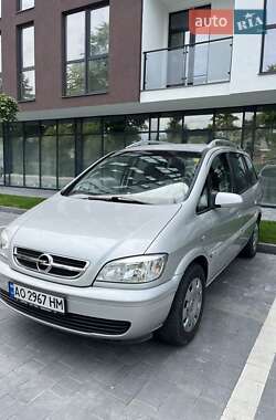 Минивэн Opel Zafira 2005 в Мукачево