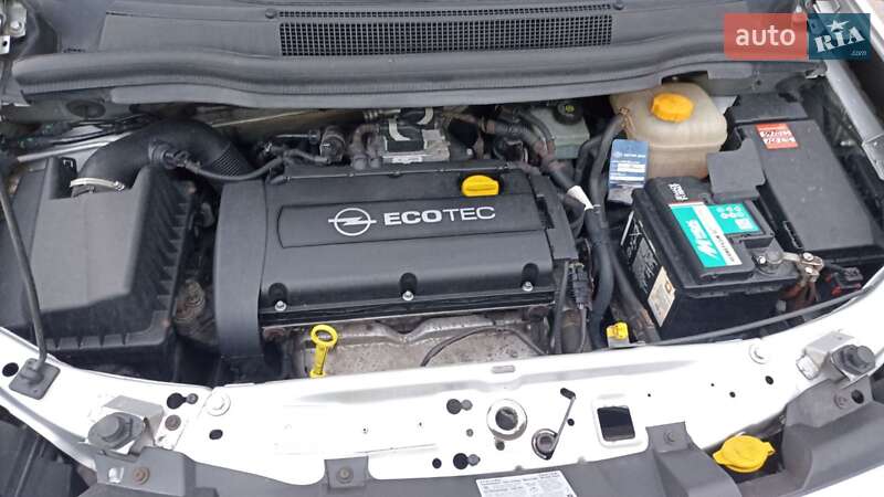 Мінівен Opel Zafira 2007 в Шишаках