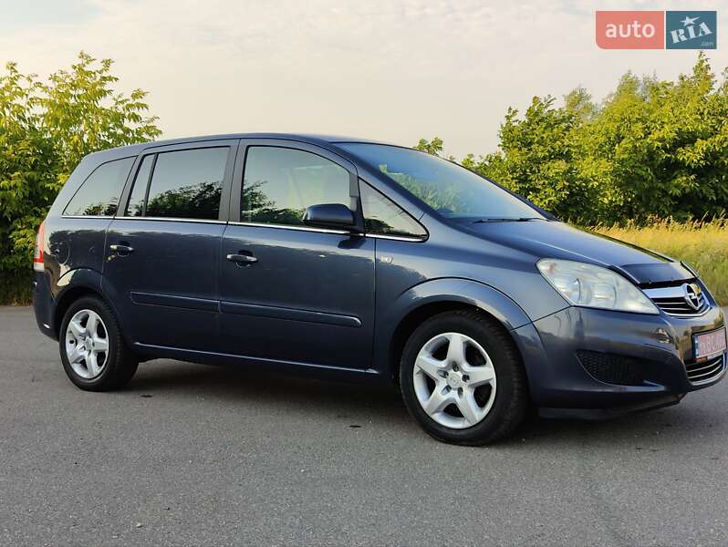Opel Zafira 2008