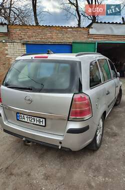 Мінівен Opel Zafira 2006 в Знам'янці