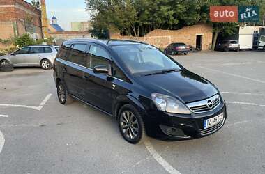 Мінівен Opel Zafira 2010 в Луцьку