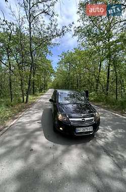 Мінівен Opel Zafira 2011 в Запоріжжі