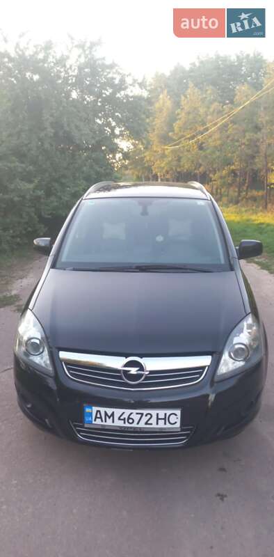 Минивэн Opel Zafira 2011 в Житомире
