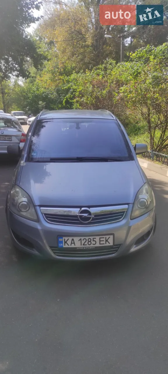 2010 Opel Zafira - мініатюра 11