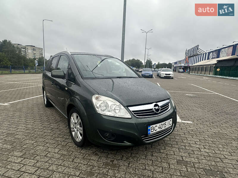 Opel Zafira 2010