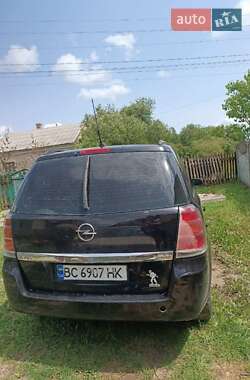 Минивэн Opel Zafira 2005 в 