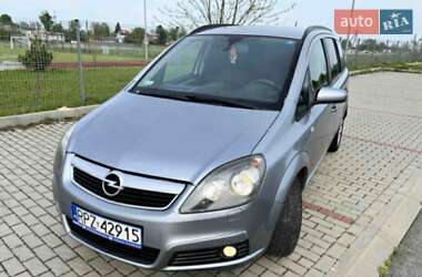 Мінівен Opel Zafira 2005 в Ужгороді