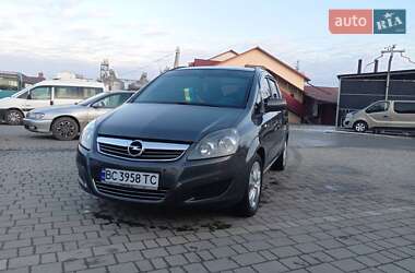 Мінівен Opel Zafira 2012 в Бродах