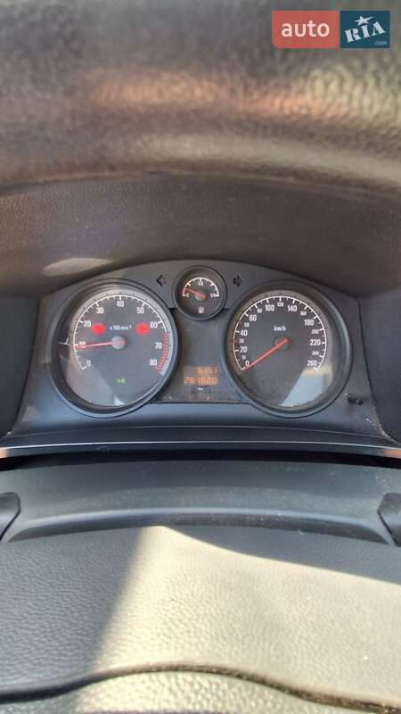 Минивэн Opel Zafira 2008 в Гнивани
