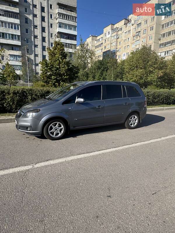 Opel Zafira 2005
