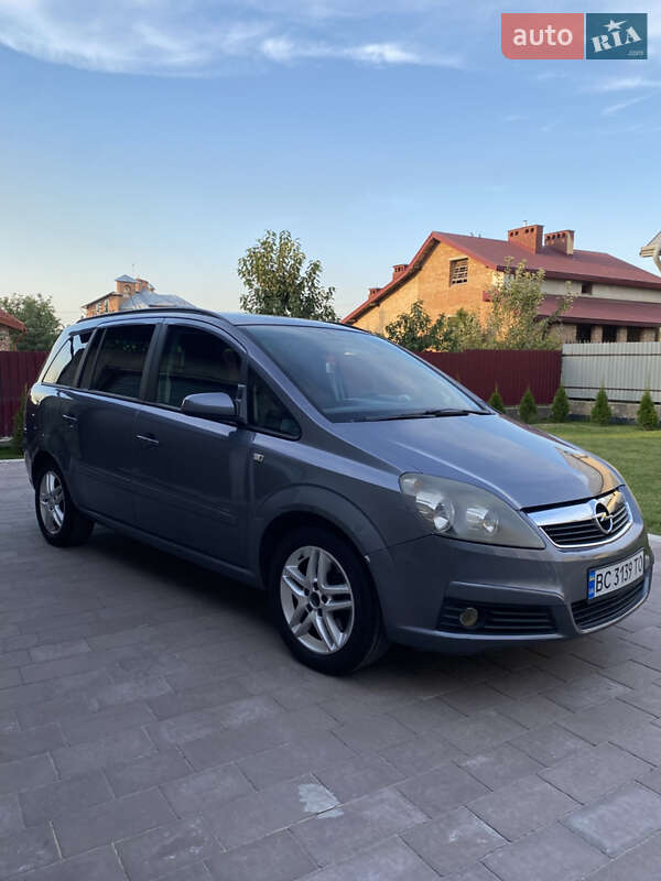 Мінівен Opel Zafira 2007 в Куликові