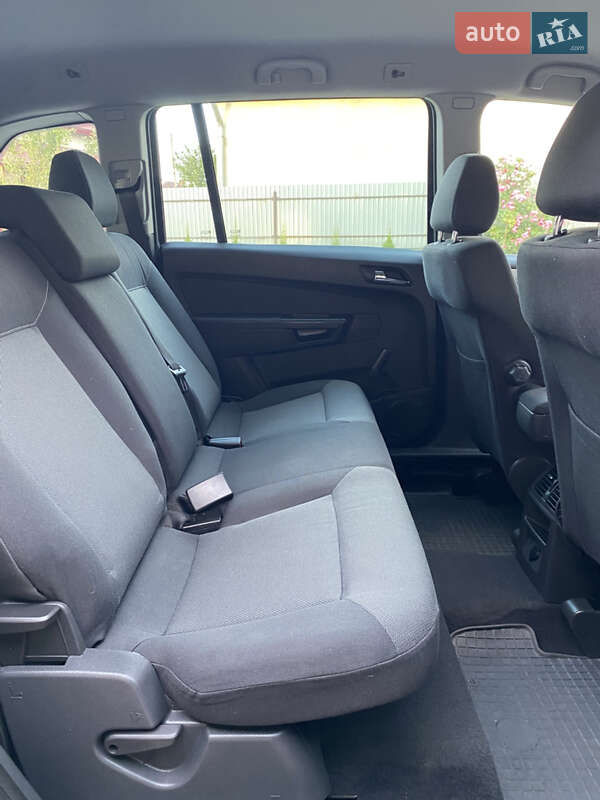 Мінівен Opel Zafira 2007 в Куликові
