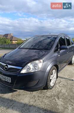 Минивэн Opel Zafira 2009 в Черновцах