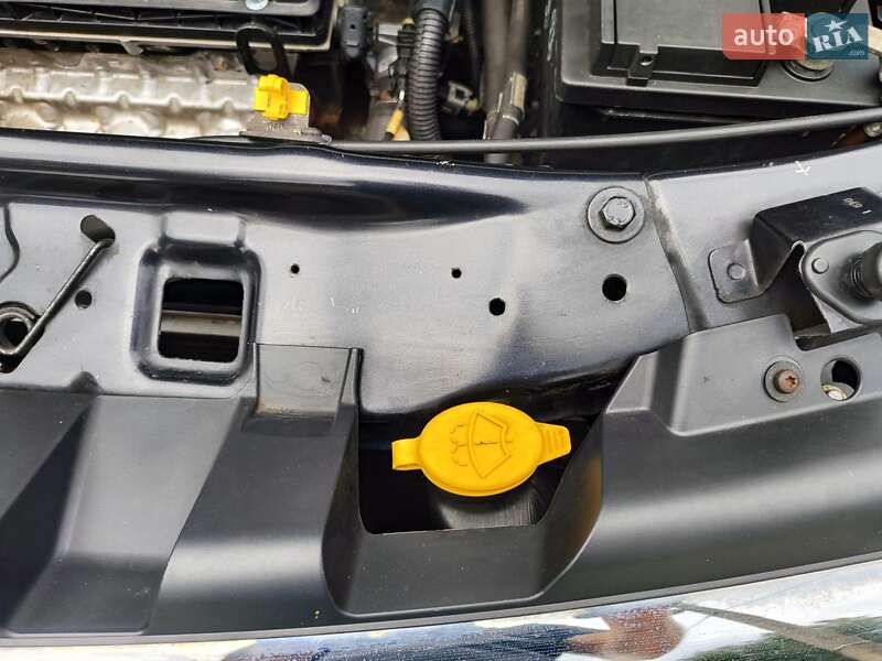 Минивэн Opel Zafira 2011 в Каменском