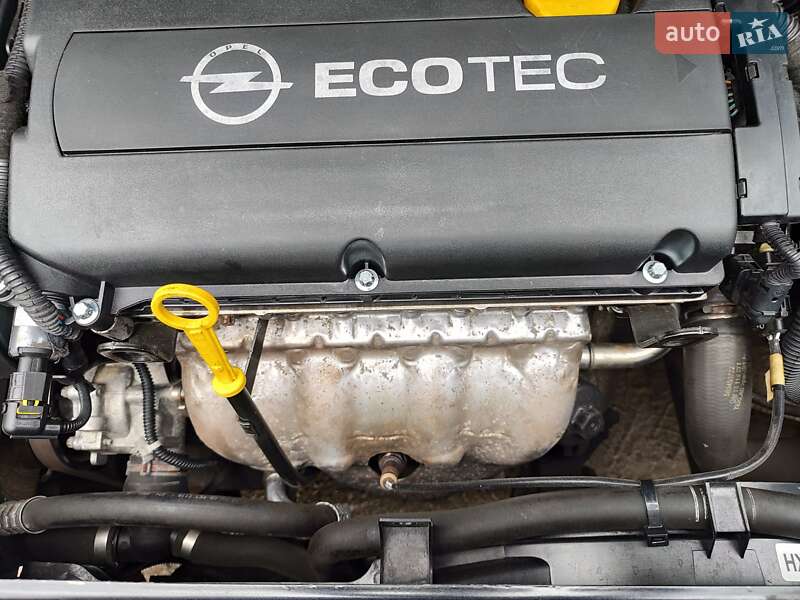 Минивэн Opel Zafira 2011 в Каменском