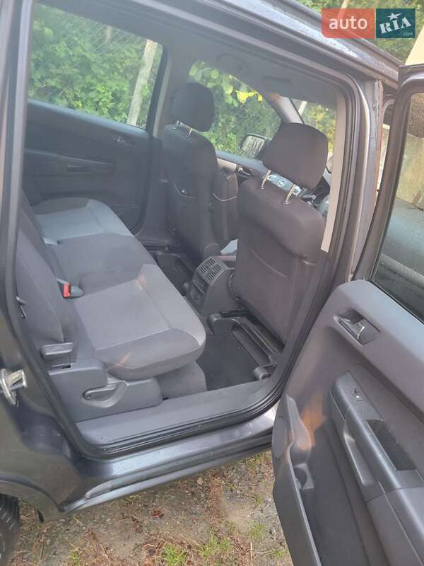 Минивэн Opel Zafira 2009 в Львове