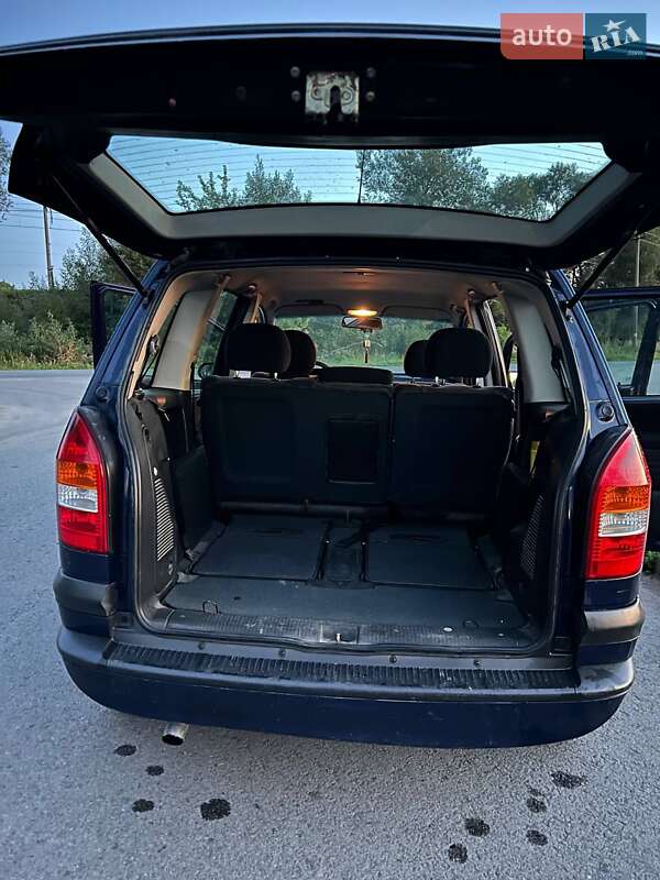 Минивэн Opel Zafira 2002 в Новом Калинове фото 15 Минивэн Opel Zafira 2002 в Новом Калинове