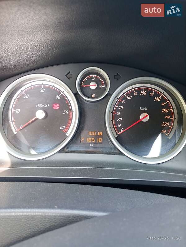 Минивэн Opel Zafira 2008 в Львове