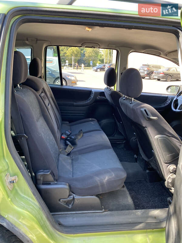 Минивэн Opel Zafira 2000 в Ровно