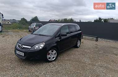 Минивэн Opel Zafira 2011 в Калуше