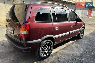 Минивэн Opel Zafira 2002 в 