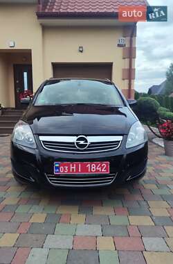 Мінівен Opel Zafira 2011 в Луцьку