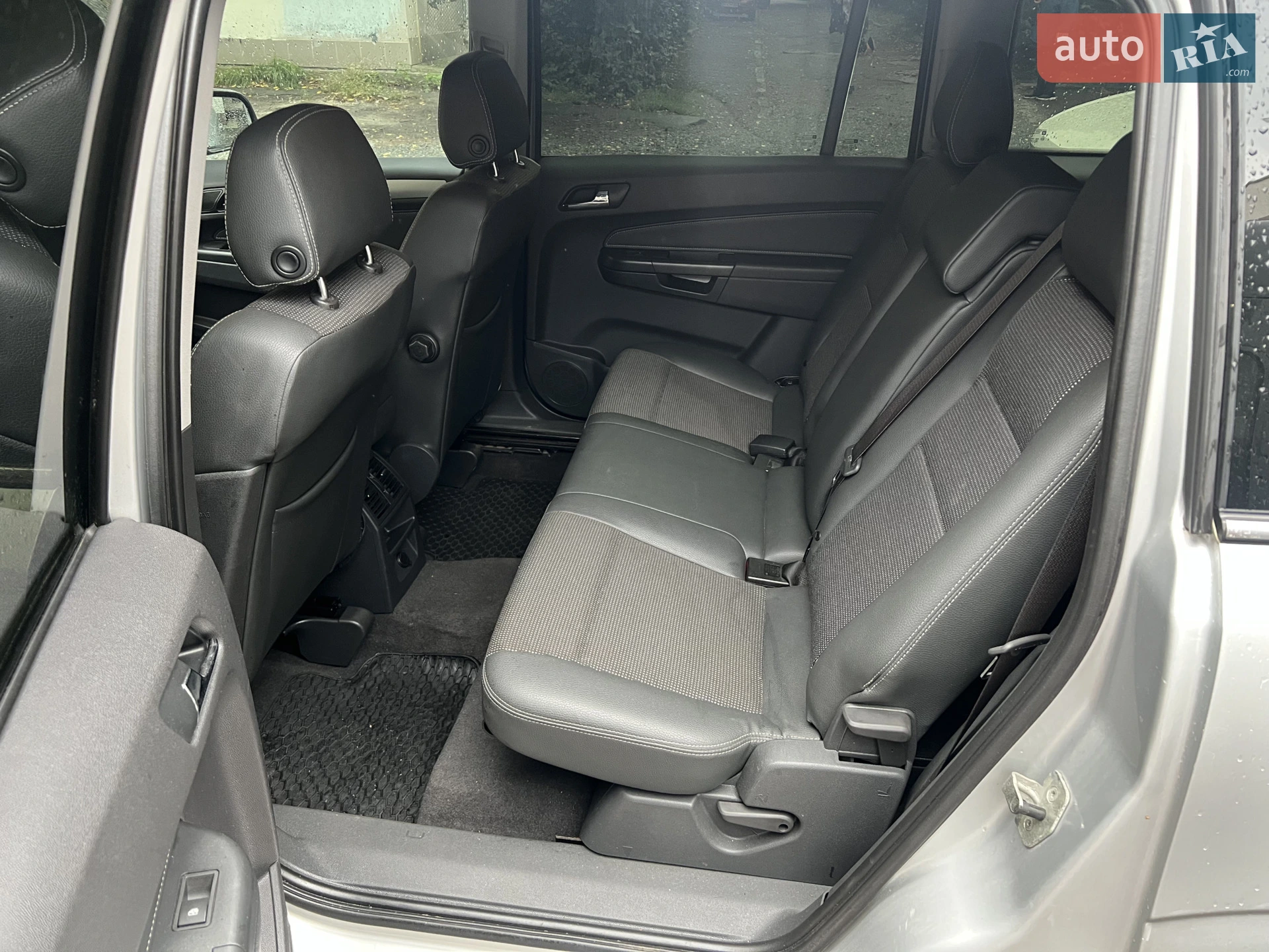 2011 Opel Zafira - мініатюра 14