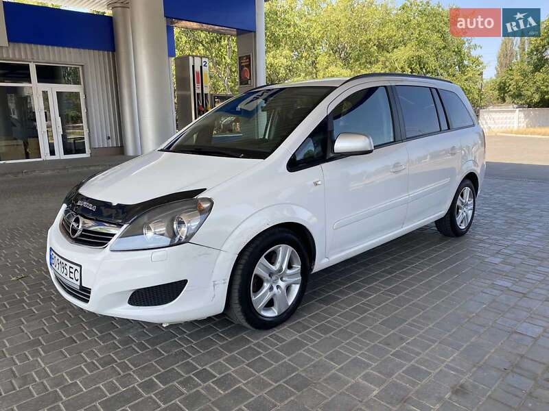 Минивэн Opel Zafira 2009 в Николаеве