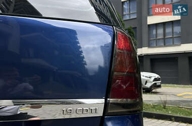 Минивэн Opel Zafira 2006 в 