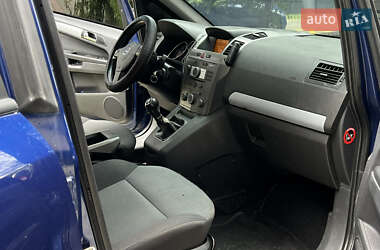 Минивэн Opel Zafira 2006 в 