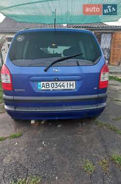 Мінівен Opel Zafira 2004 в Шаргороді