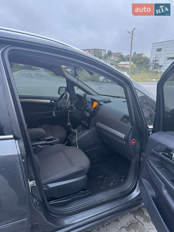 Минивэн Opel Zafira 2012 в Львове фото 14 Минивэн Opel Zafira 2012 в Львове