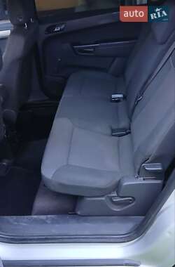 Минивэн Opel Zafira 2011 в 