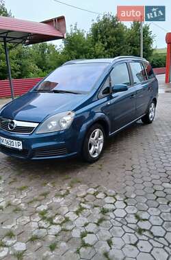 Минивэн Opel Zafira 2006 в Ровно