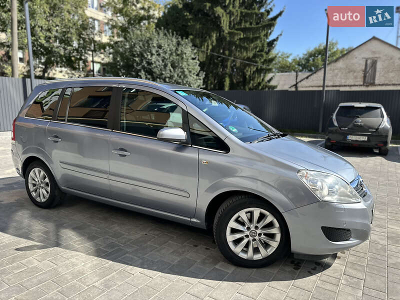 Мінівен Opel Zafira 2009 в Вінниці фото 22 Мінівен Opel Zafira 2009 в Вінниці