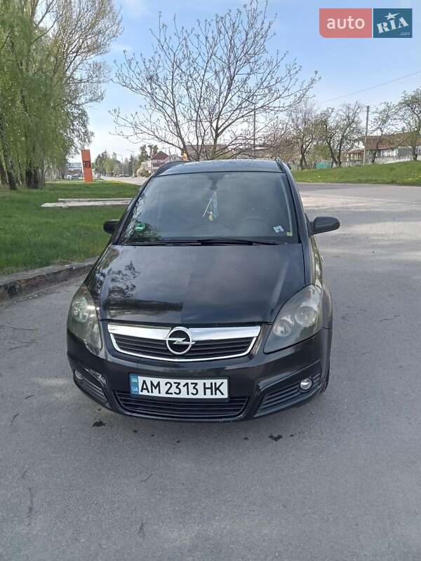 Opel Zafira 2005