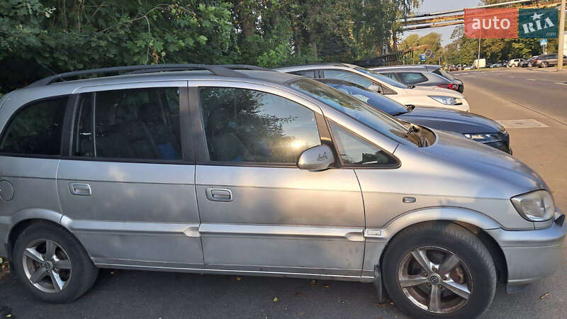 Минивэн Opel Zafira 2005 в Ивано-Франковске фото 3 Минивэн Opel Zafira 2005 в Ивано-Франковске