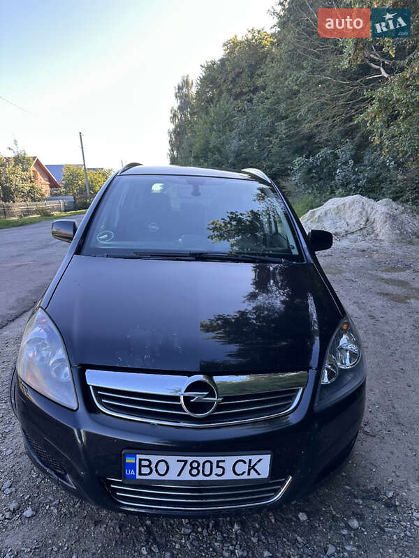 Минивэн Opel Zafira 2011 в Тернополе фото 9 Минивэн Opel Zafira 2011 в Тернополе
