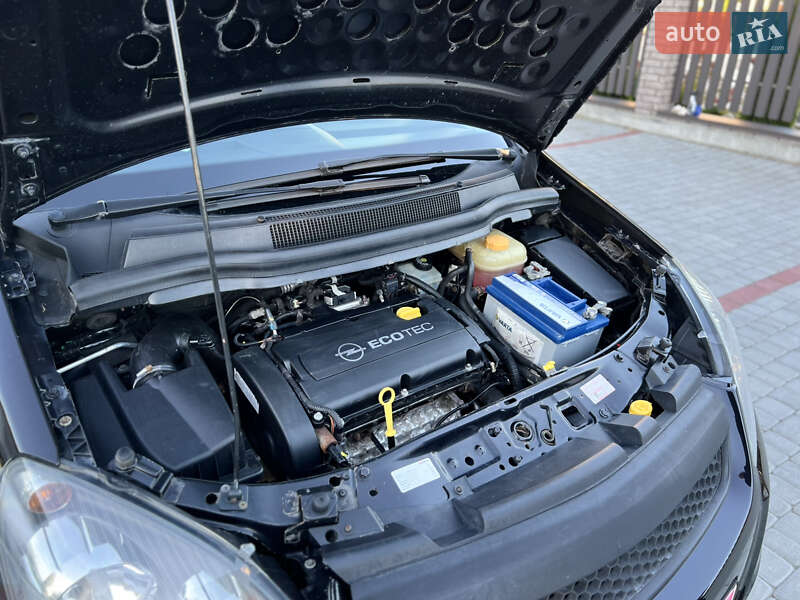 Мінівен Opel Zafira 2009 в Старокостянтинові