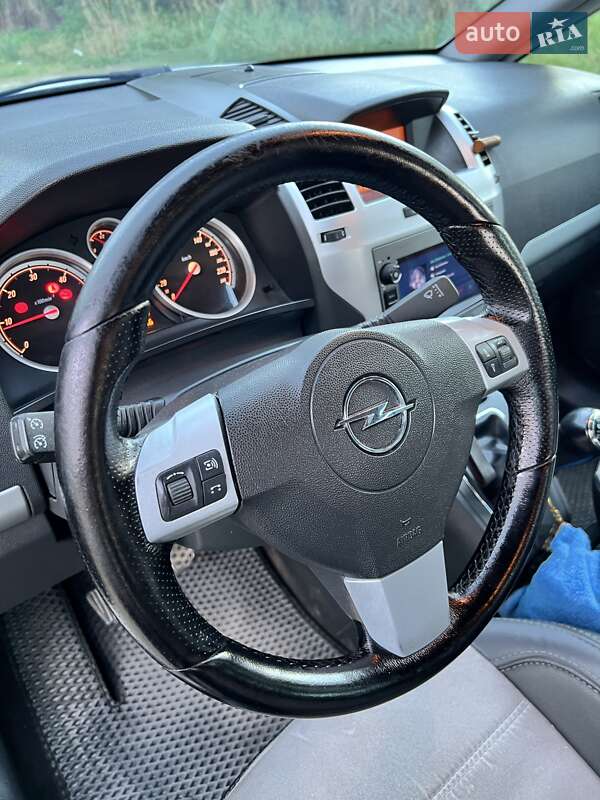 Мінівен Opel Zafira 2008 в Кам'янець-Подільському