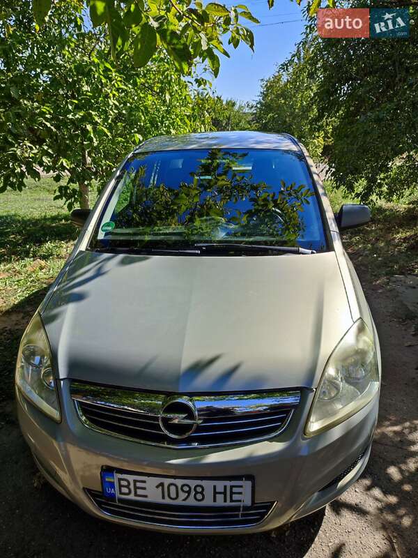 Мінівен Opel Zafira 2009 в Баштанці