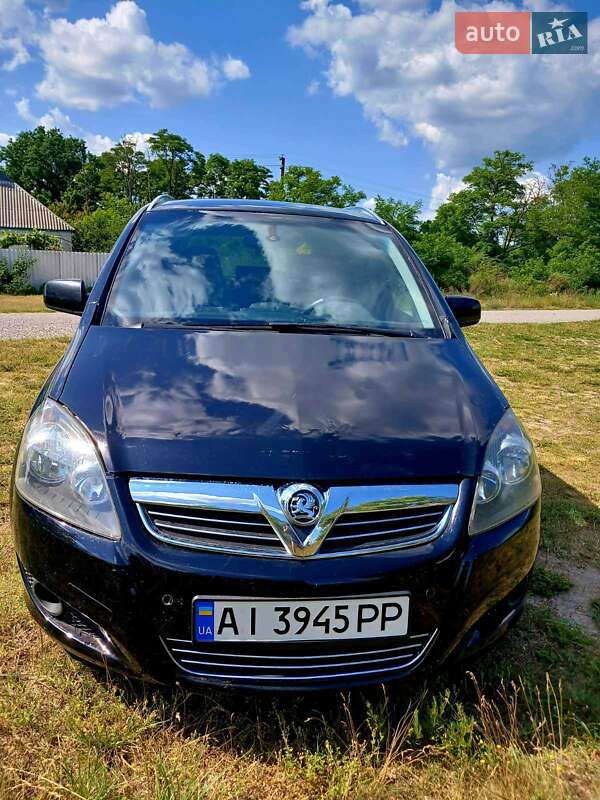 Минивэн Opel Zafira 2010 в Березане фото 4 Минивэн Opel Zafira 2010 в Березане
