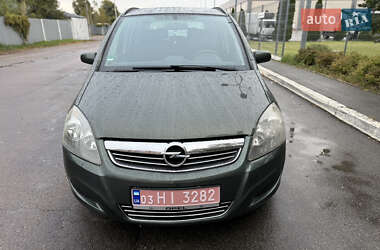 Минивэн Opel Zafira 2009 в Борисполе