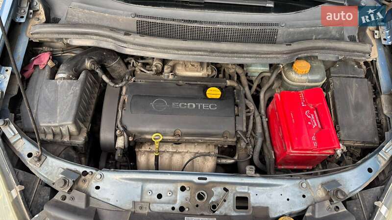 Минивэн Opel Zafira 2008 в Харькове